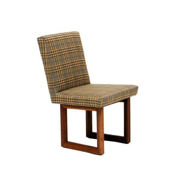 Artless C2 W Houndstooth Chair