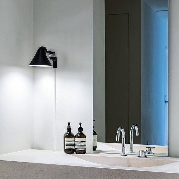 Louis Poulsen NJP Short Arm Wall Lamp