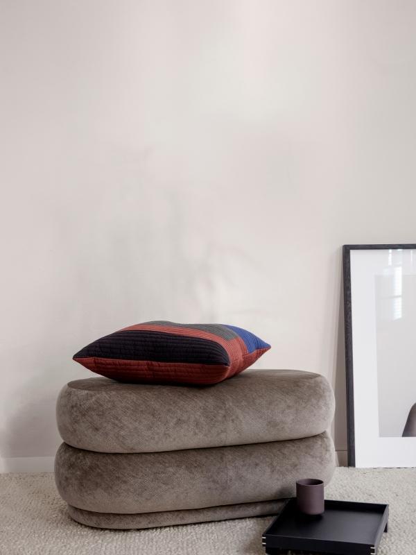 Ferm Living Pouf Oval - Medium Forest Faded Velvet 