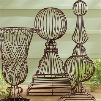 Napa Home & Garden Weathered Metal Wire Orb Garden Structure