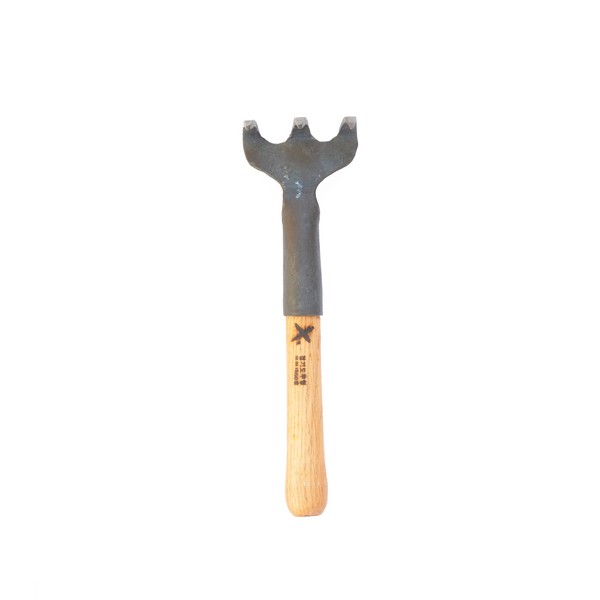 Master Shin's Anvil #70 Hand Cultivator - 3-Tine