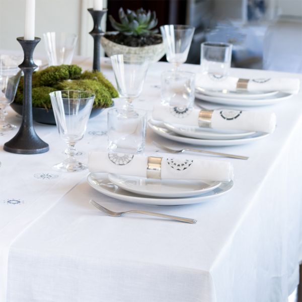 Huddleson Linen Tablecloth - Oval